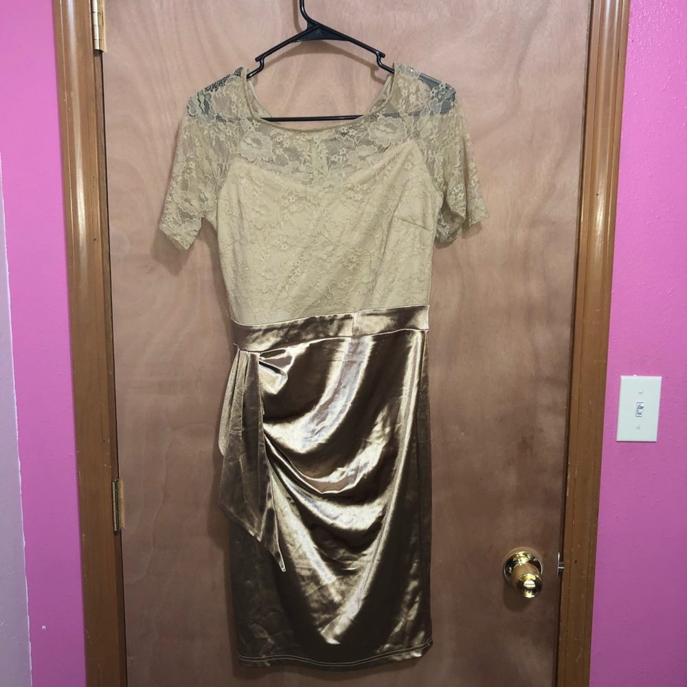 Womens M Gold Dress